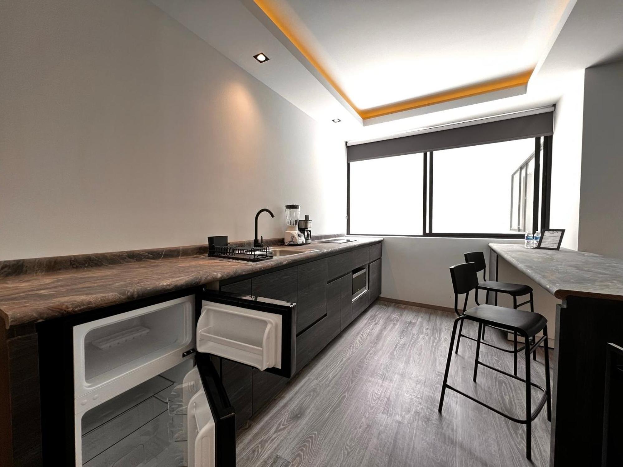 Sanrafa Home Office Suites Мексико Сити Екстериор снимка